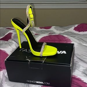 Fashionnova Heels Neon sandals